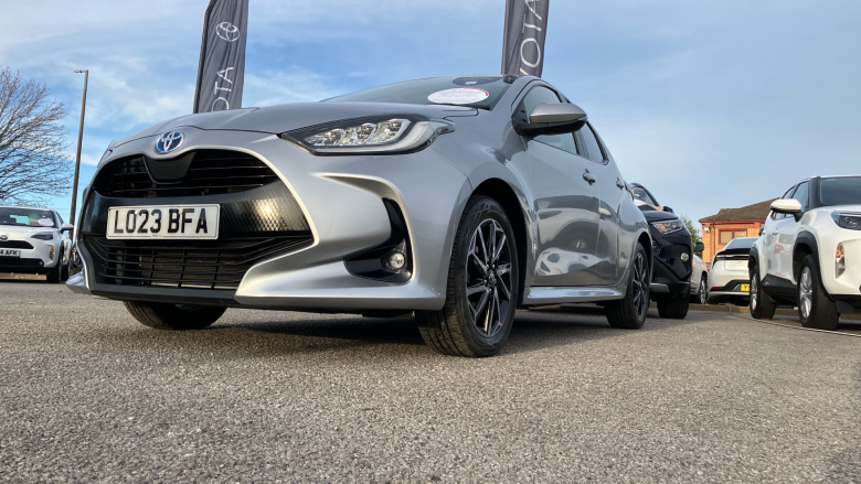 Toyota Yaris 1.5 Hybrid Design 5dr CVT Hybrid Hatchback